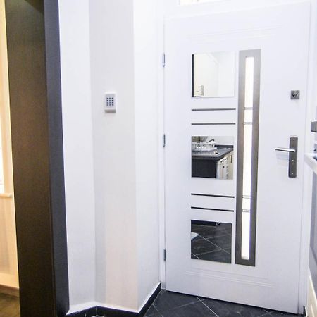 Goldcentral Apartment Akacfa Budapest Exterior photo